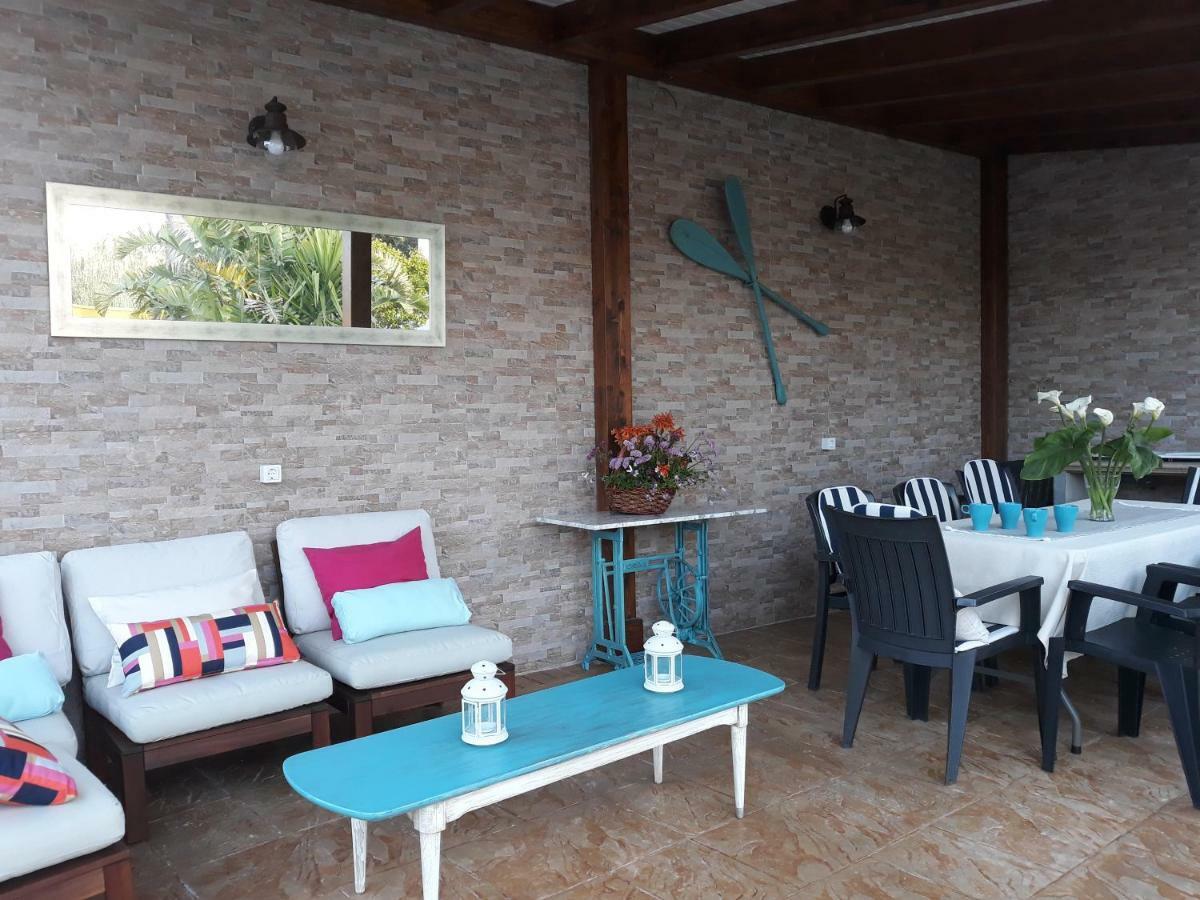 Chalet La Huerta Con Piscina Y Wifi 콘일데라프론테라 외부 사진