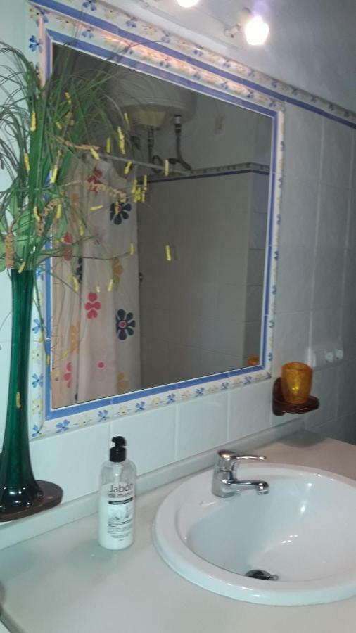 Chalet La Huerta Con Piscina Y Wifi 콘일데라프론테라 외부 사진